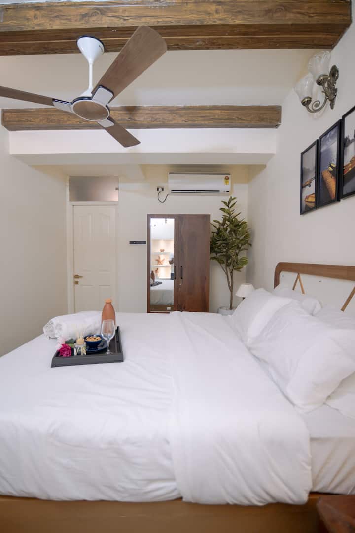 Bedroom 2 image 2