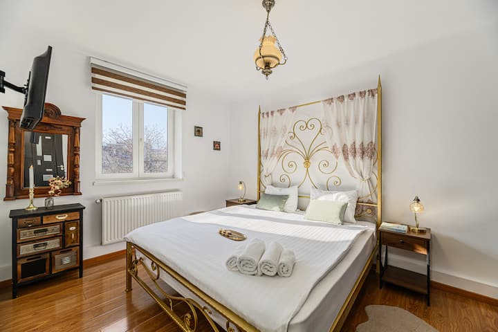 Historic Center Vintage Suite - Brassó