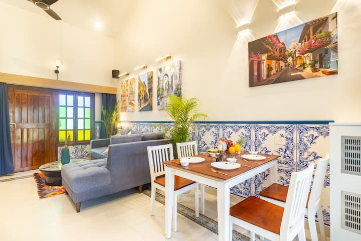 Dining area image 1
