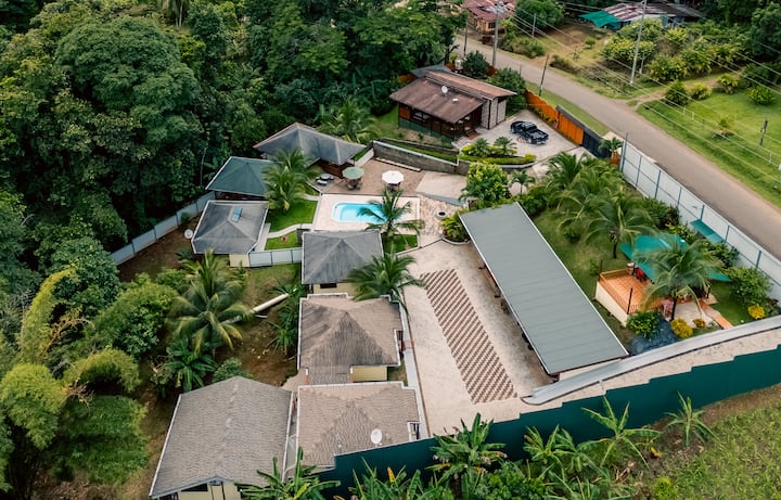 Casa Roma Retreat · 5 Casitas Privadas - Guanacaste Province