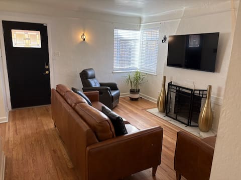 Popular Airbnb listing: City Park Getaway in City Park West