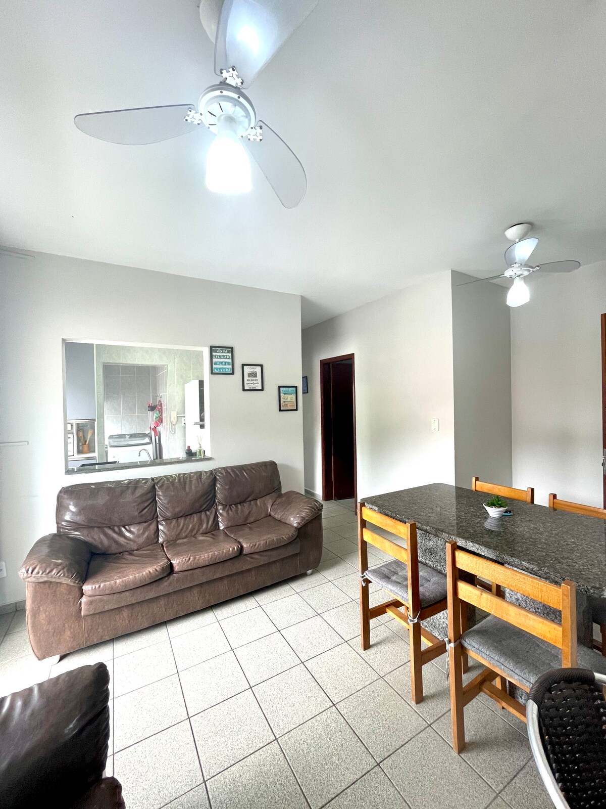 غرفة المعيشة