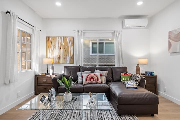 Rare Find -2b Sunny Mentor Hideaway Pasadena Home - パサデナ, CA