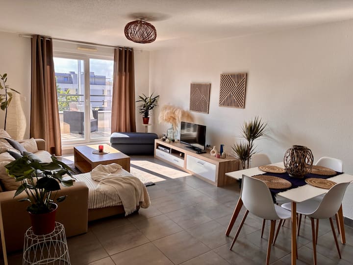 " Le Colmar", Appartement T2 Parking Privé - Lingolsheim