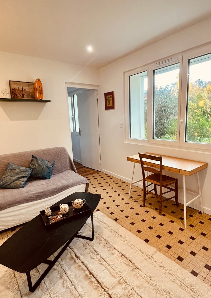 Charmant Appartement Rez-de-jardin Lyon Sud - Saint-Genis-Laval