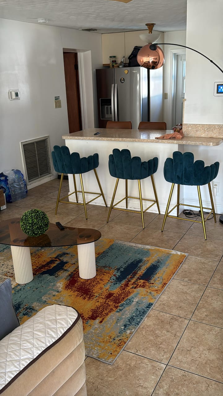 Pool| Games|parking For 5 Cars| Sleeps 12 - Pompano Beach, FL