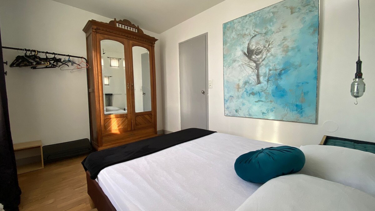 غرفة النوم 2