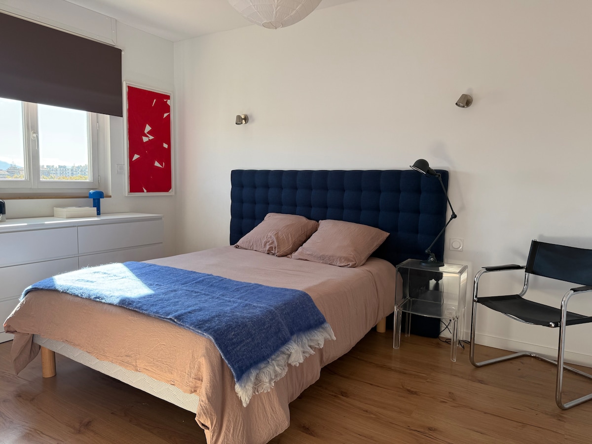 საძინებელი 1