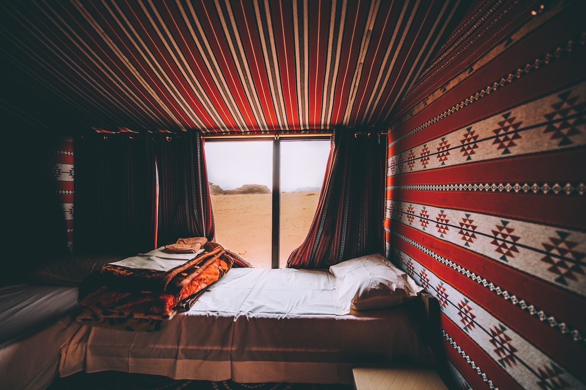 Private romantic room in the red desert - Tents for Rent in Wadi Rum ...