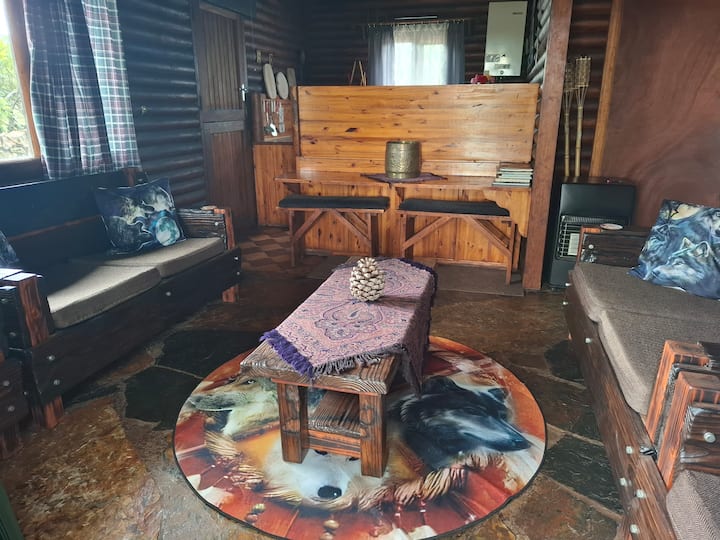 Amazeng Self-catering Chalet -Wolf - Mashishing