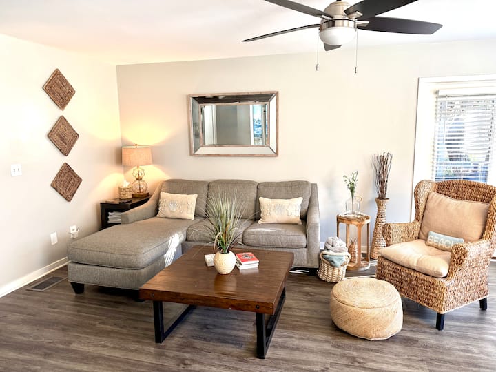 Boutique Coastal Retreat - Edisto Beach, SC
