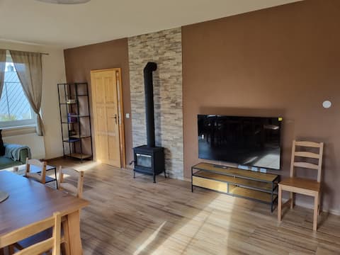 Top Airbnb: Apartment at Dontů no. 1 in Jilemnice