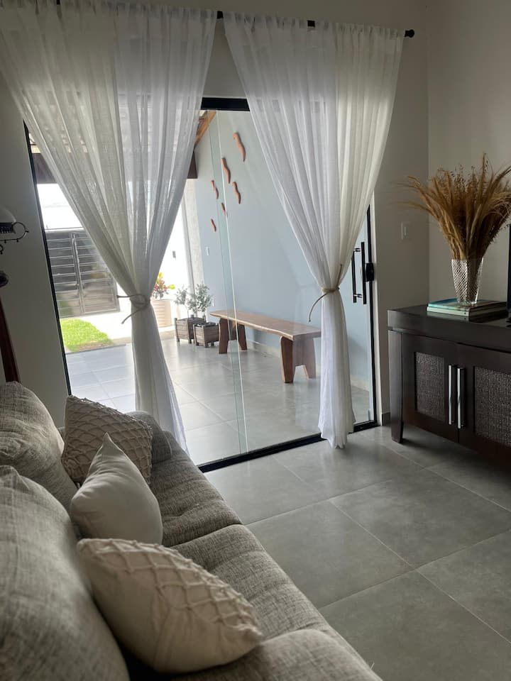 Casa Aconchegante Com Piscina E Gourmet - ブラジル プラド