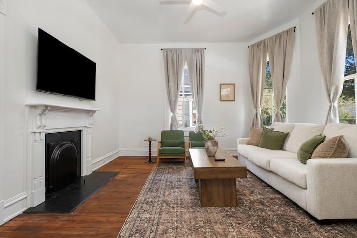 The Blue Oak Cottage | Pet-friendly! - 莫比爾
