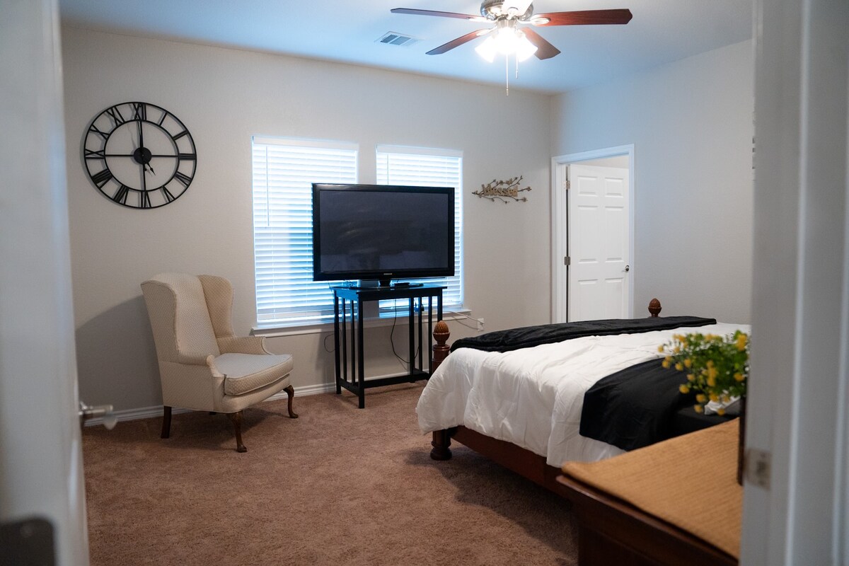 Spálňa 2 s manželskou posteľou King 