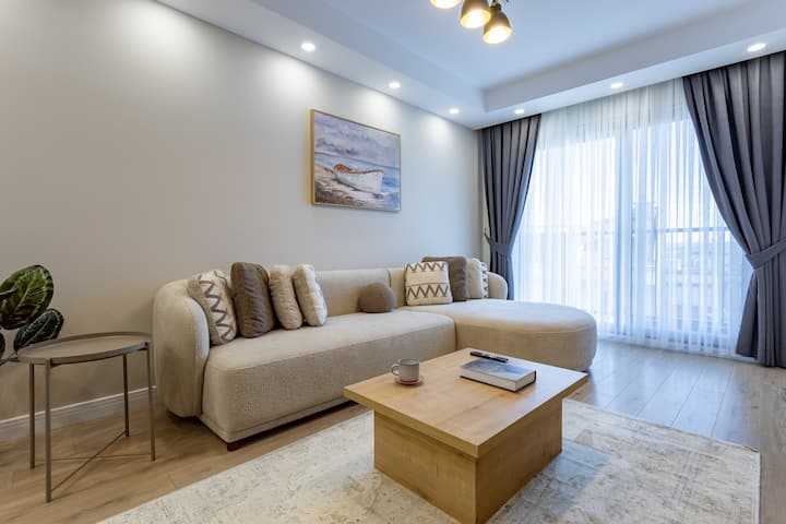 Urban Warmth: 2br Modern Stay In Okmeydanı - Kâğıthane