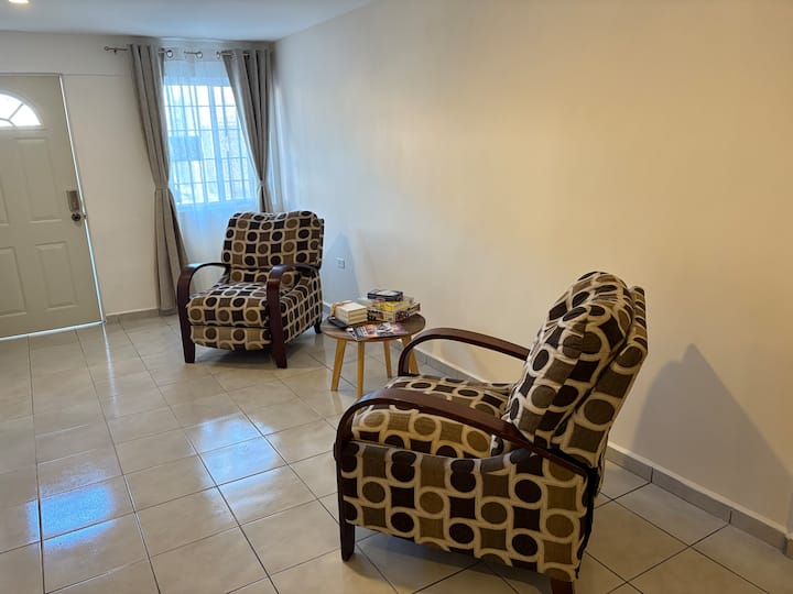 Casita Acogedora Para 4/5 Personas - Saltillo