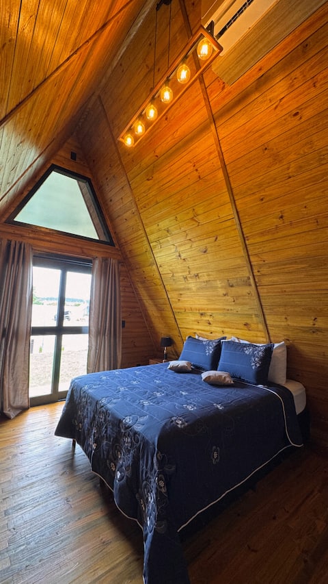 Popular Airbnb listing: Beachfront Chalet Lagoa Dos Esteves in Balneário Rincão