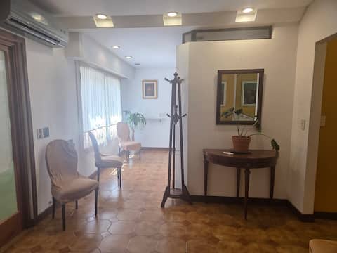 Airbnb con mejor rendimiento: Apartment in Almagro, first floor, with terrace. en Almagro