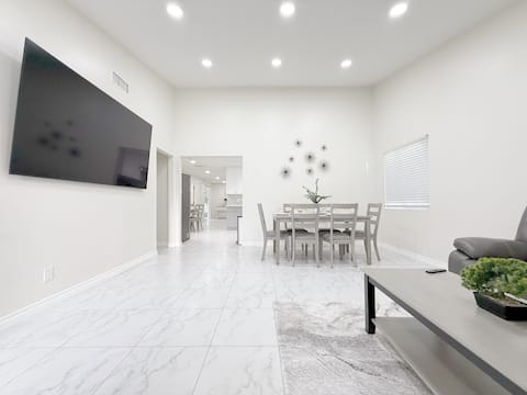 Large 5BR • Disney|Knott’s|convention center|beach