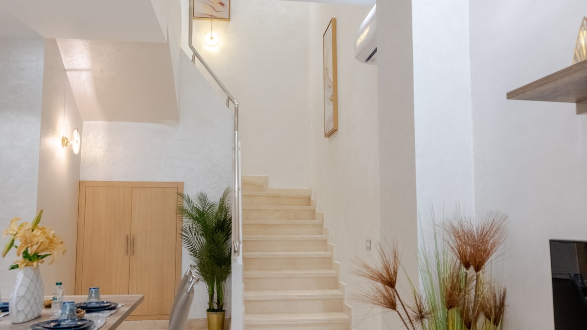 Rental unit in Casablanca  2 bedrooms  3 beds  25 baths - image 5