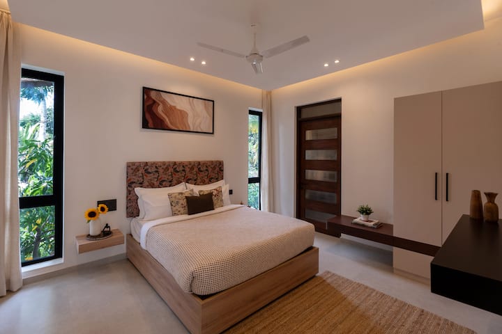 Bedroom 1 image 1