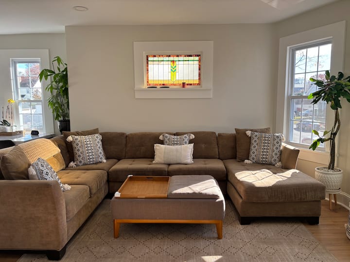 Fairfield Gem: Cozy, Bright & Perfect Location - Fairfield Beach, CT