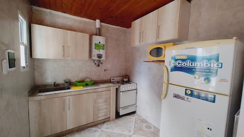 Propiedad de Airbnb exitosa: Close to the terminal apartment for 4 guests en Rosario