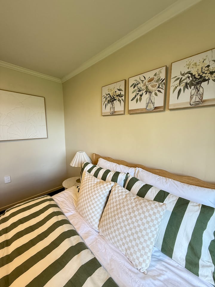 غرفة النوم 1