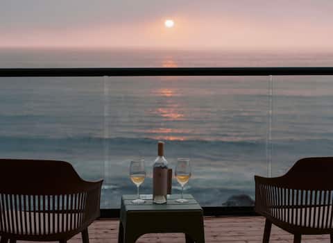 Ocean Front Luxe Villa