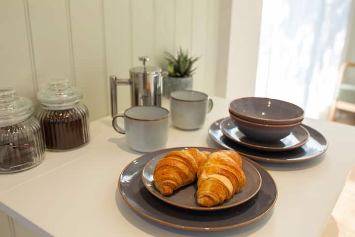 The Garden Room - Brighton Marina