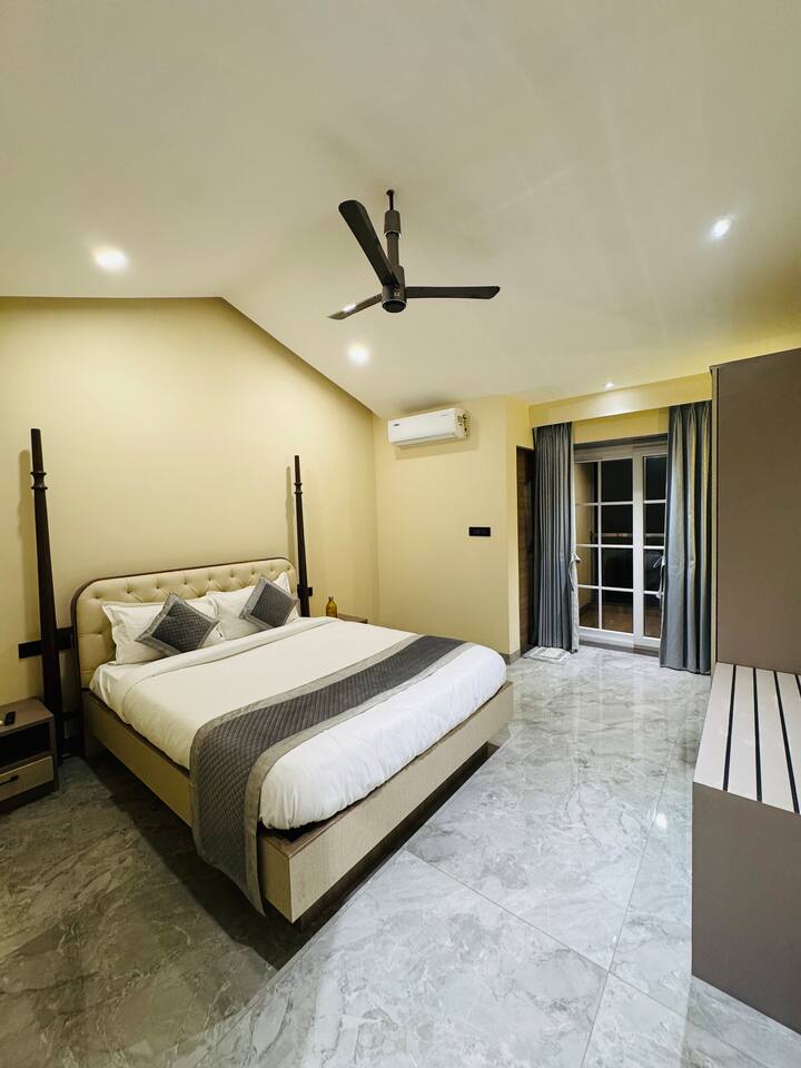 Bedroom 3 image 1
