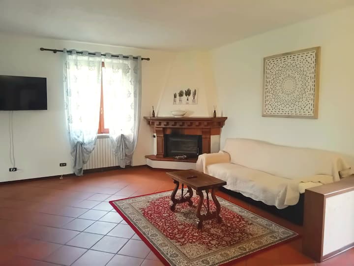 Intera Villa Indipendente Nel Monferrato - Rive