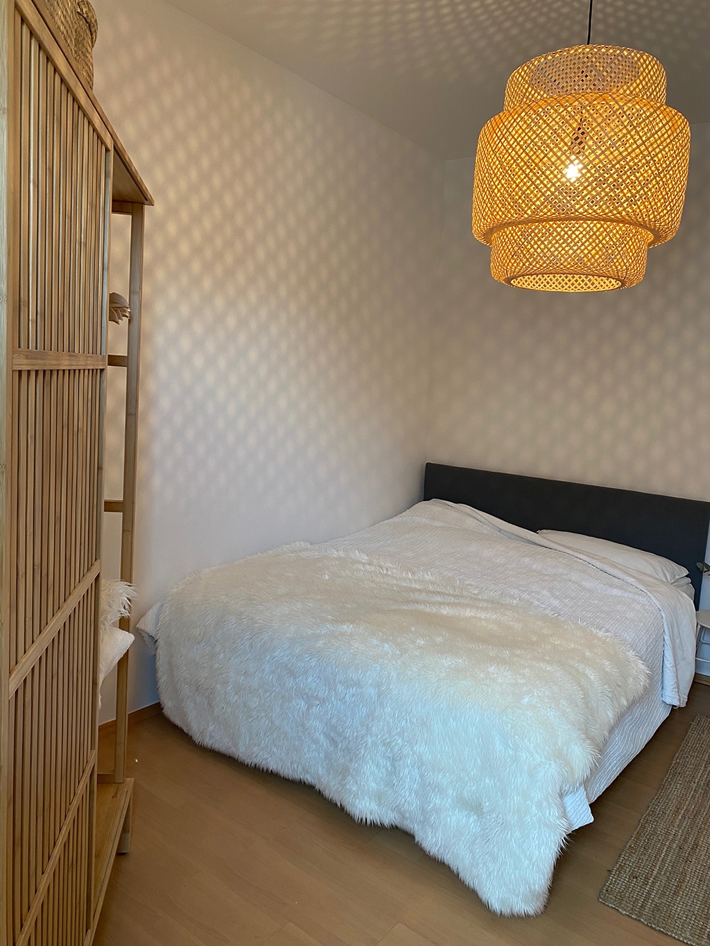 4-room apartment with a terrace in the city center