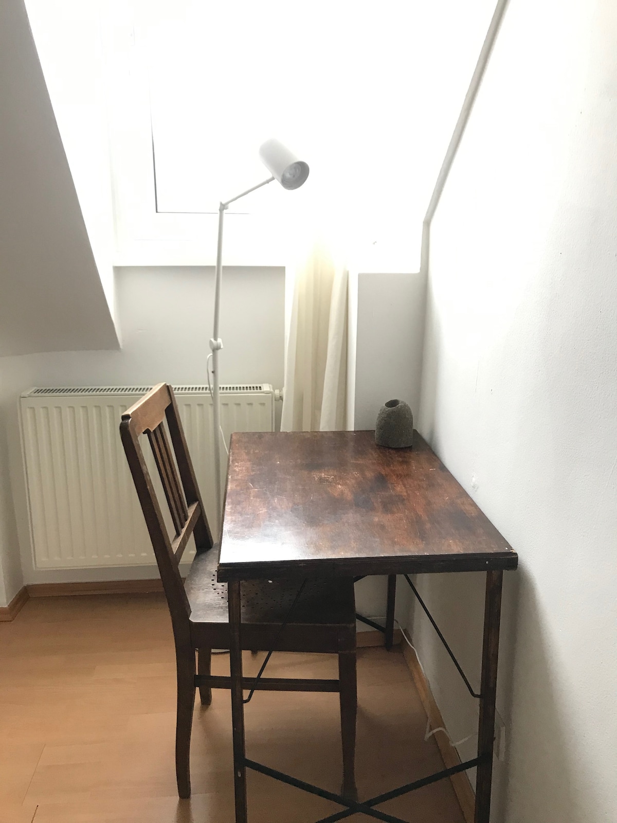 4-room apartment with a terrace in the city center