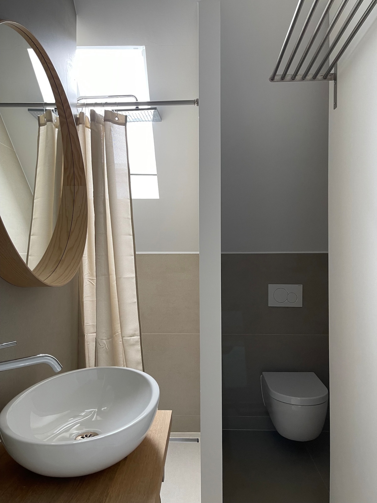 4-room apartment with a terrace in the city center