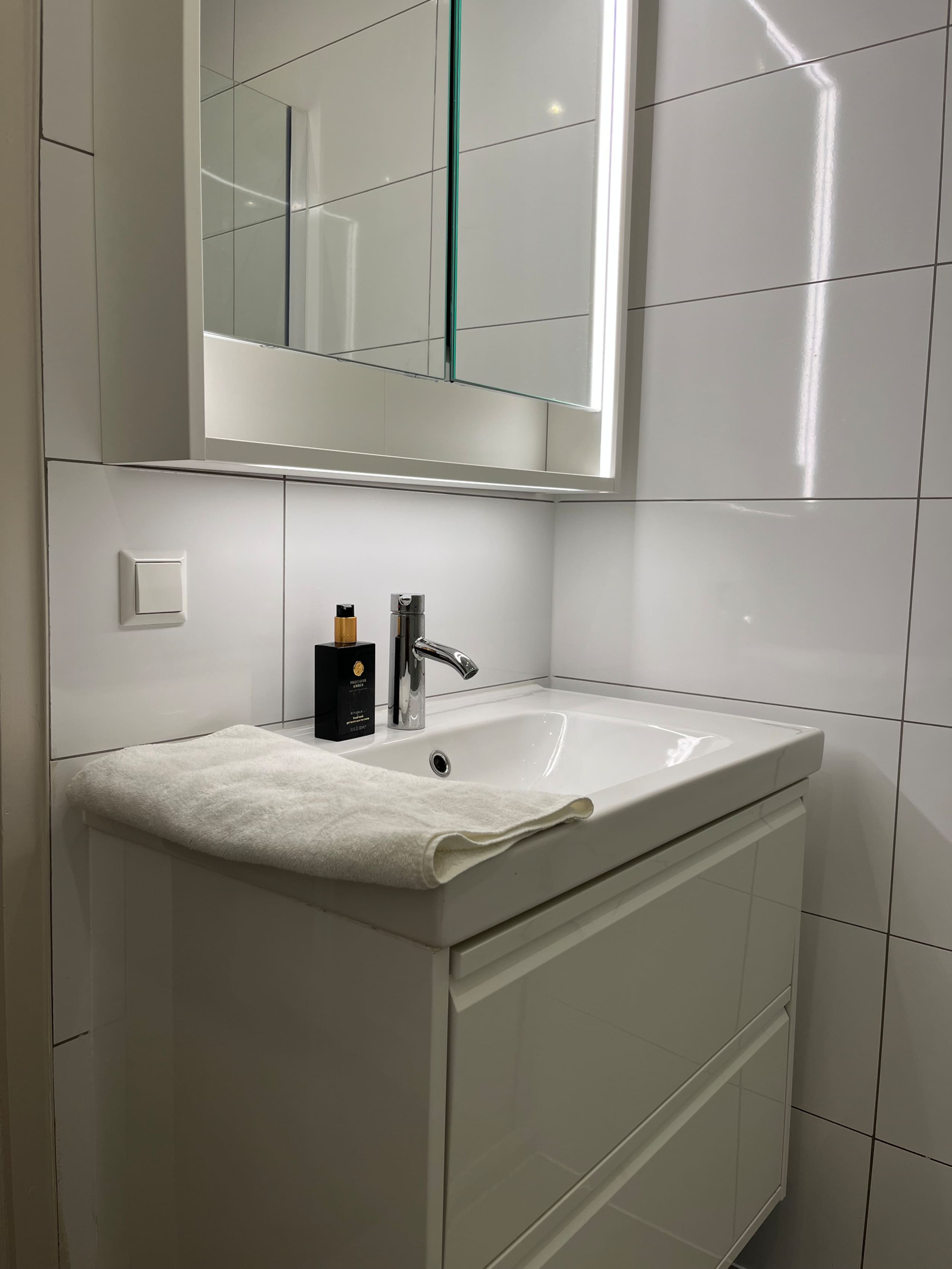 Modern & Cosy city apt -2BR - Photo 8