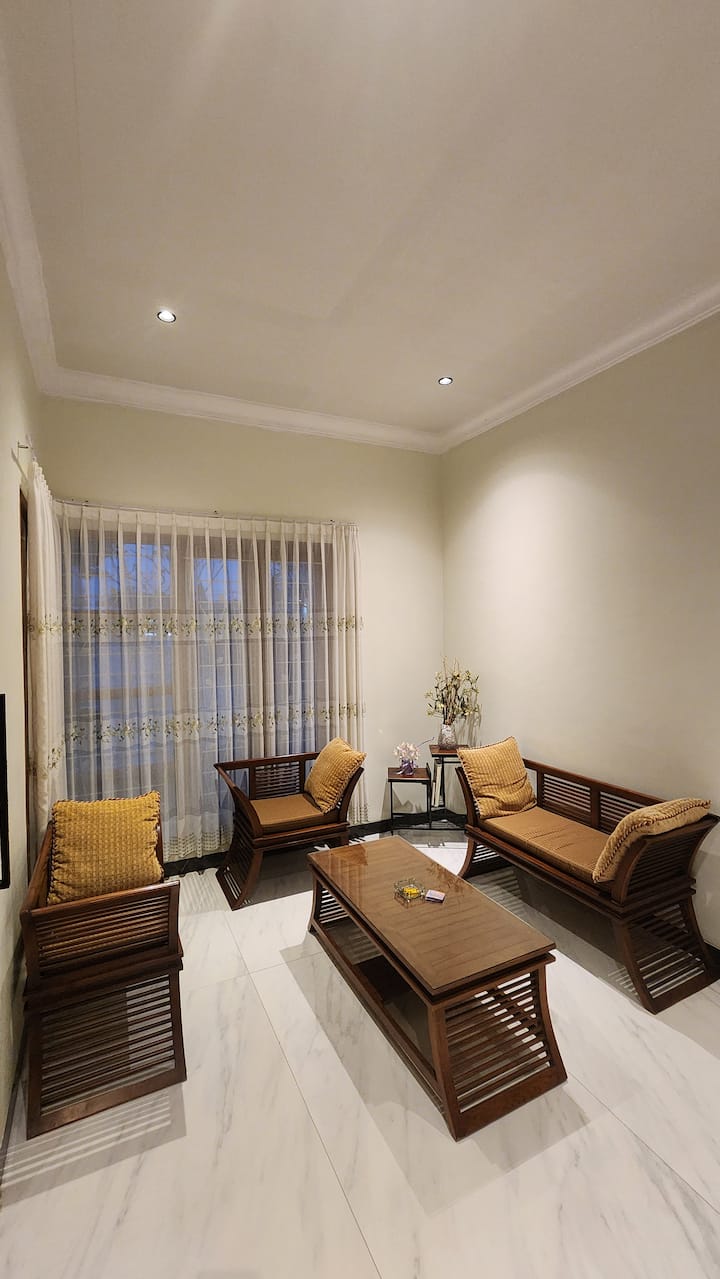 Raafis House - Banyumas