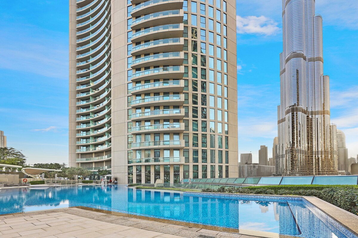 1 Bedroom Furnished Apartment with Burj Khalifa & Fountain View | Burj Vista · III 5