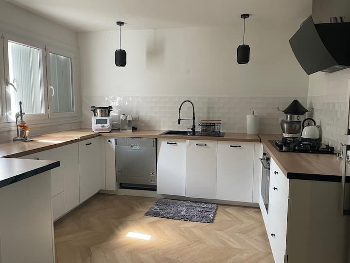 Bel Appartement Familial Au Bord De La Vienne - Limoges