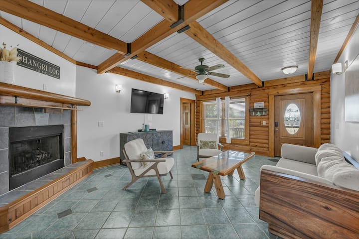 Shangrilog- Log Cabin At The Beach - Carolina Beach, NC