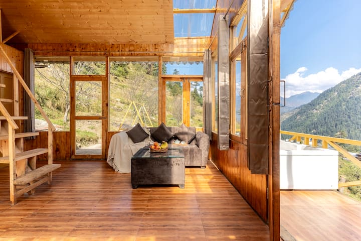 Cozy Cabin In Jibhi | Jacuzzi & Mountain View - Himachal Pradesh
