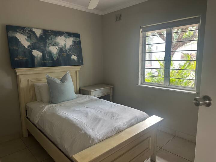 საძინებელი 4