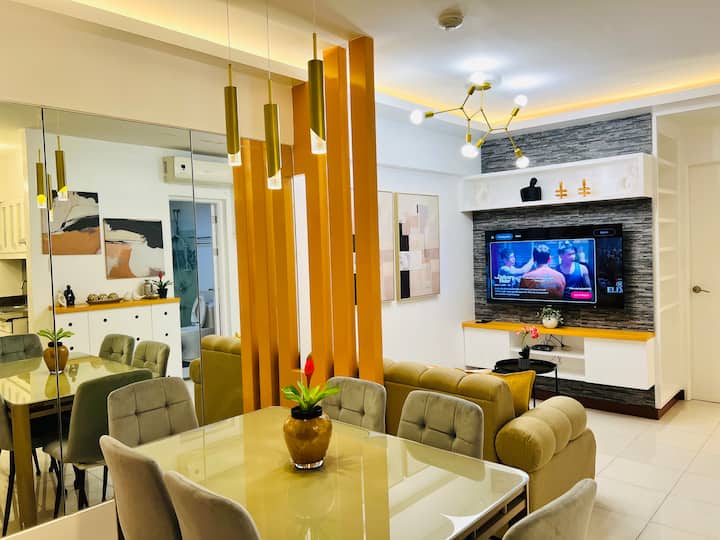 Comfy & Modern Urban Tandem 2br Suite In Qc - Quezon City