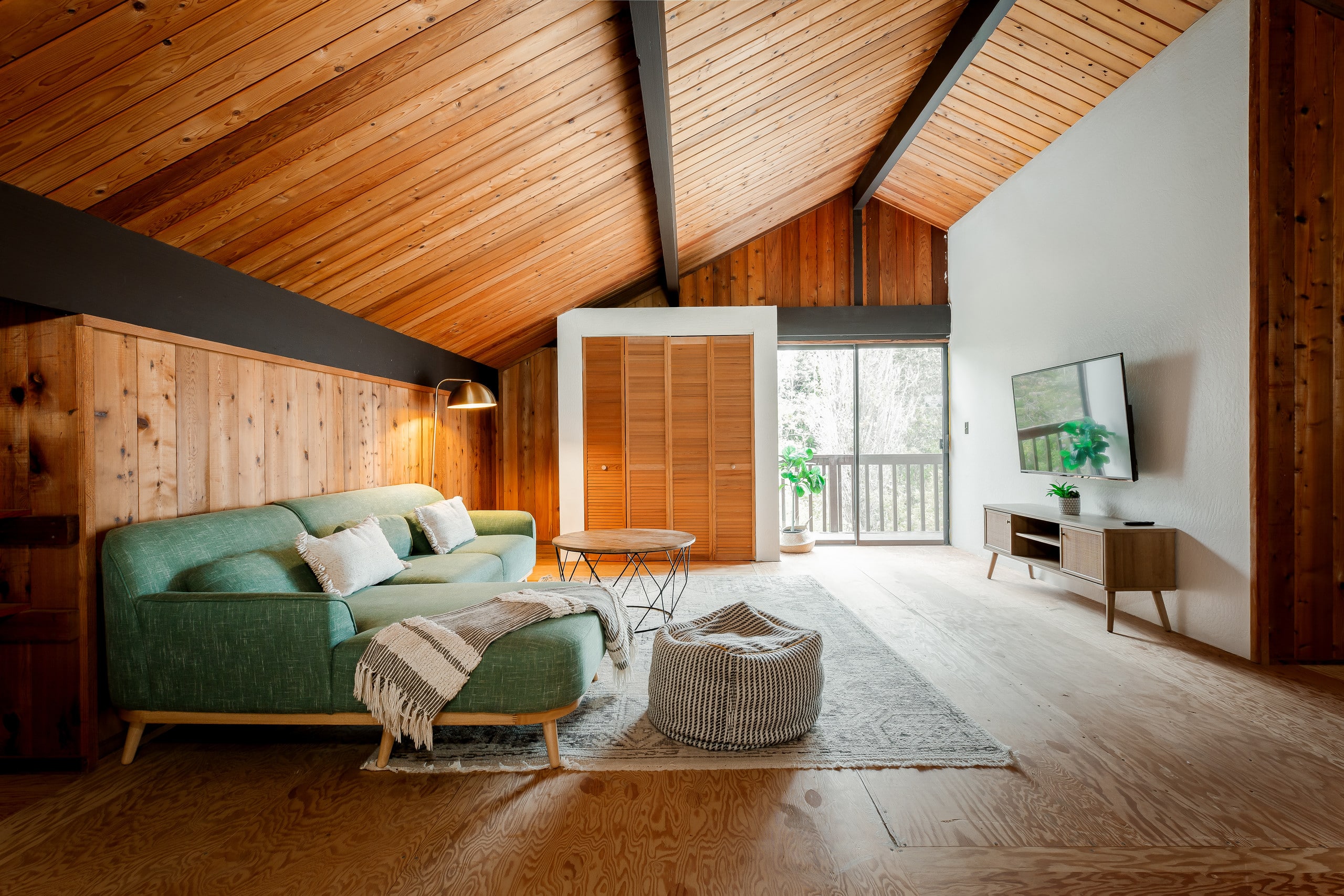Cabin in Volcano · ★4.89 · 3 bedrooms · 4 beds · 3 private baths - Image 5