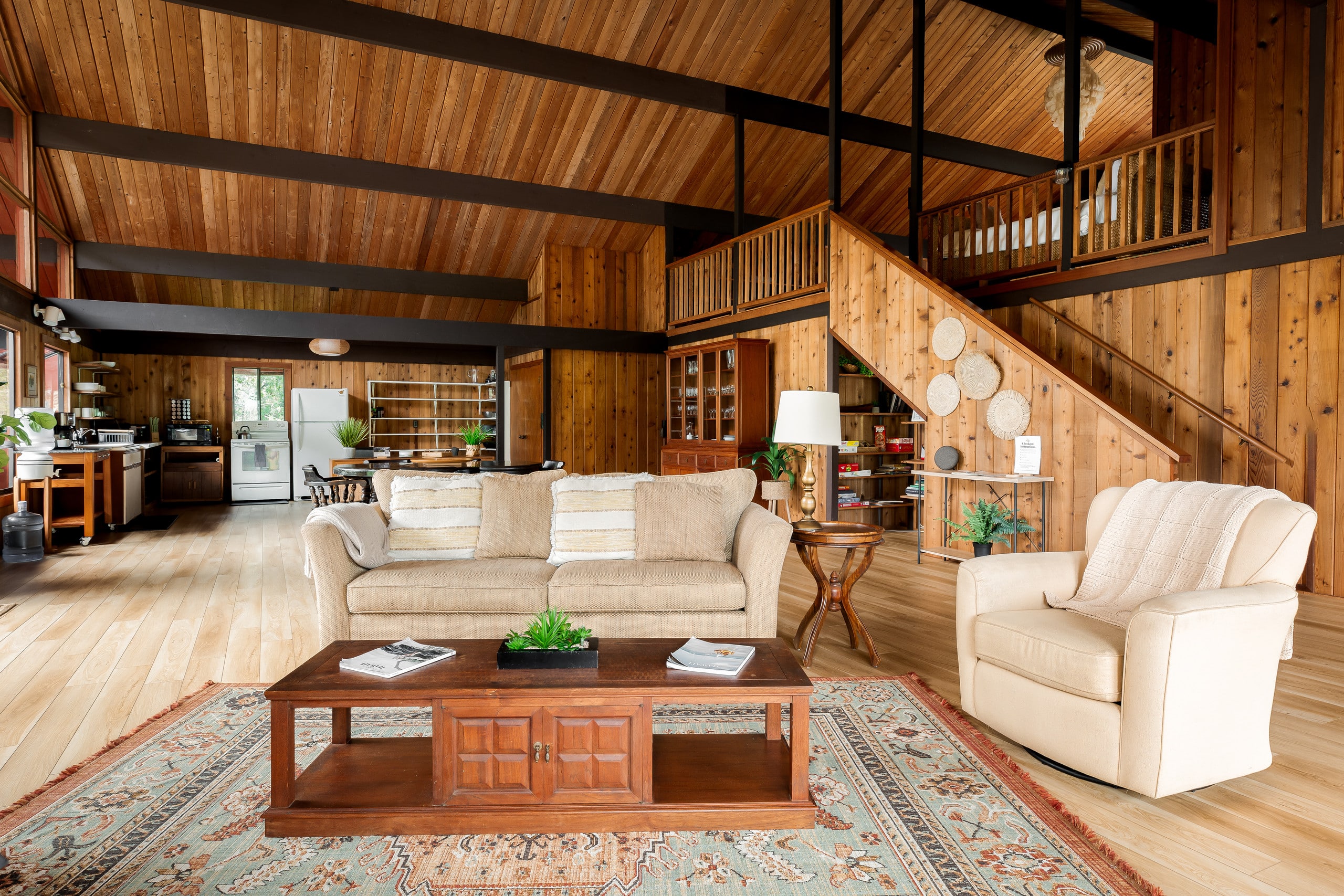 Cabin in Volcano · ★4.89 · 3 bedrooms · 4 beds · 3 private baths - Image 1