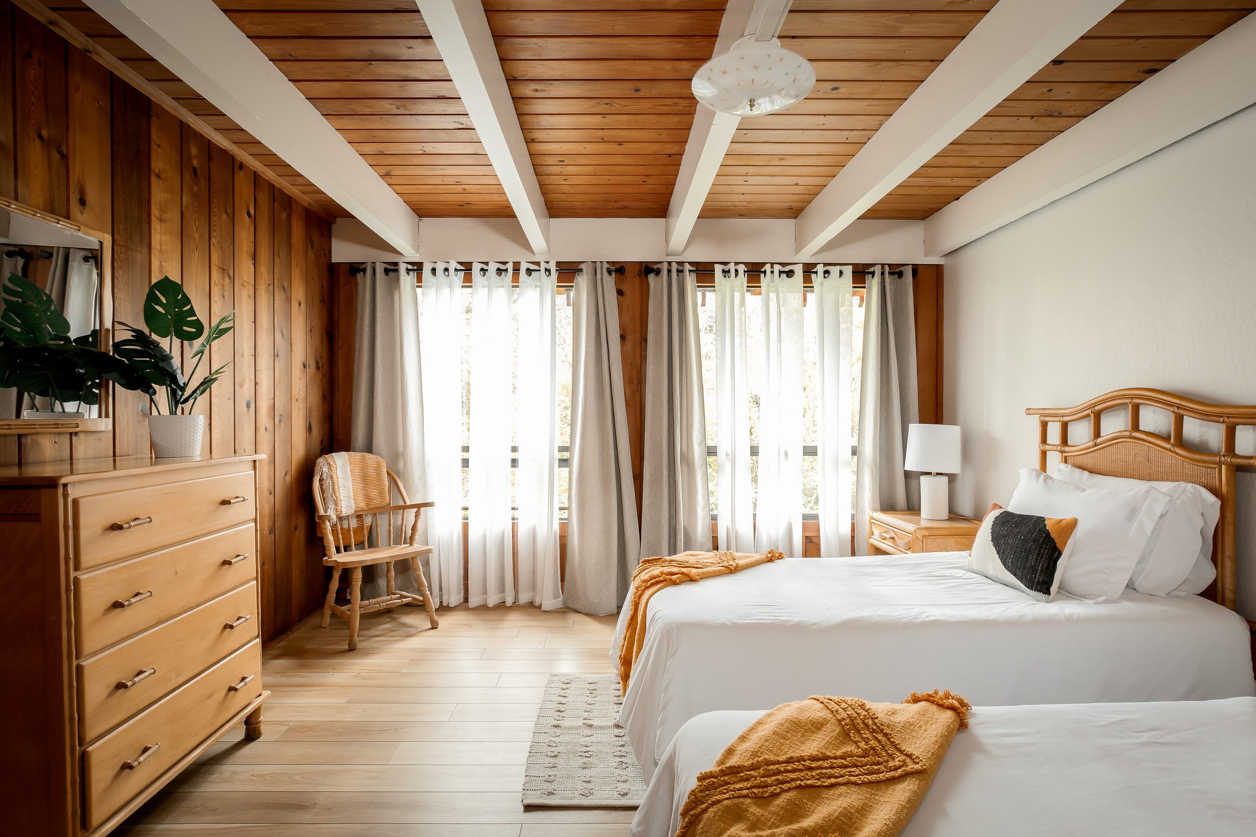 Cabin in Volcano · ★4.89 · 3 bedrooms · 4 beds · 3 private baths - Image 13