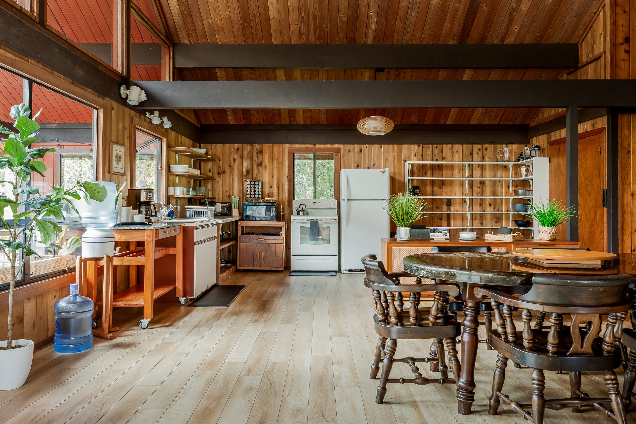 Cabin in Volcano · ★4.89 · 3 bedrooms · 4 beds · 3 private baths - Image 7