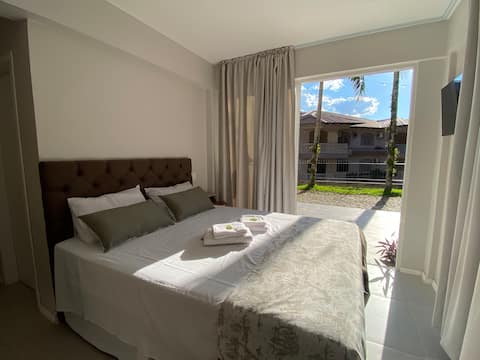 Top performing Airbnb: Studio with breakfast in front of the thermal baths in Piratuba