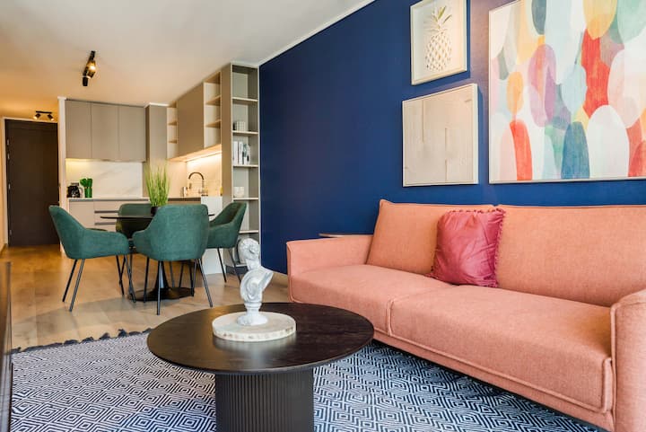 Sleek 1br1ba Apt Urban Oasis For 3 In Las Condes - Las Condes